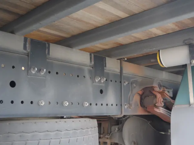 日野 プロフィア 2DG-FN1AGA(その他)の写真9