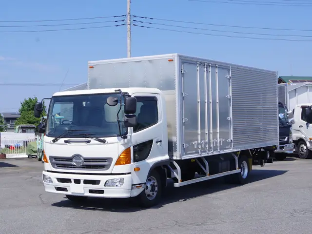 日野 レンジャー TKG-FC9JKAA(2WD)の写真1