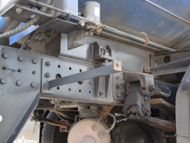 三菱 キャンター TKG-FEB90(2WD)の写真9