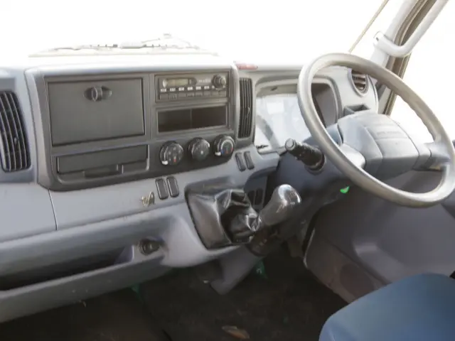 三菱 キャンター TKG-FEB90(2WD)の写真30