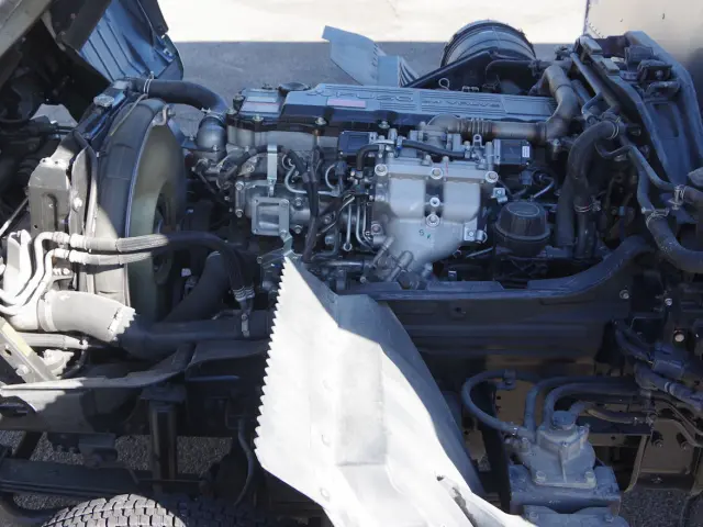 三菱 ファイター 2KG-FK61F(2WD)の写真24