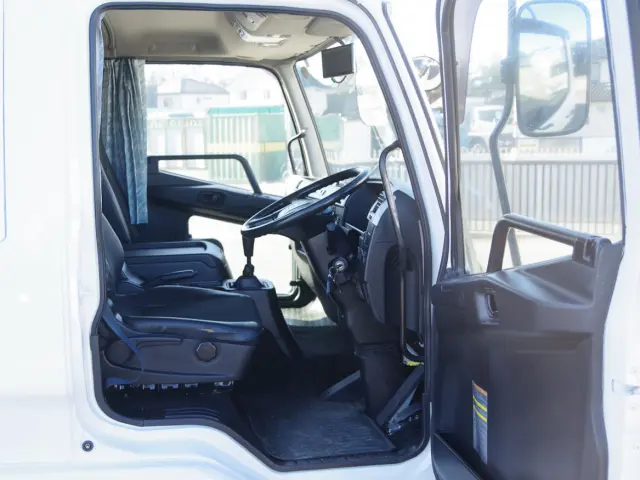 三菱 ファイター 2KG-FK61F(2WD)の写真29