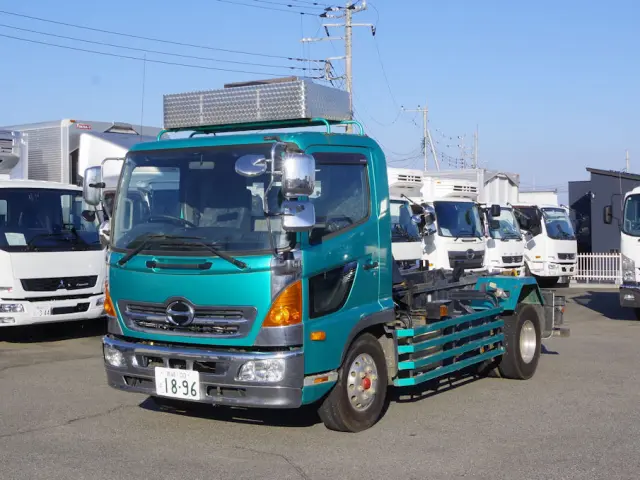 日野 レンジャー TKG-GC7JEAA(2WD)の写真1