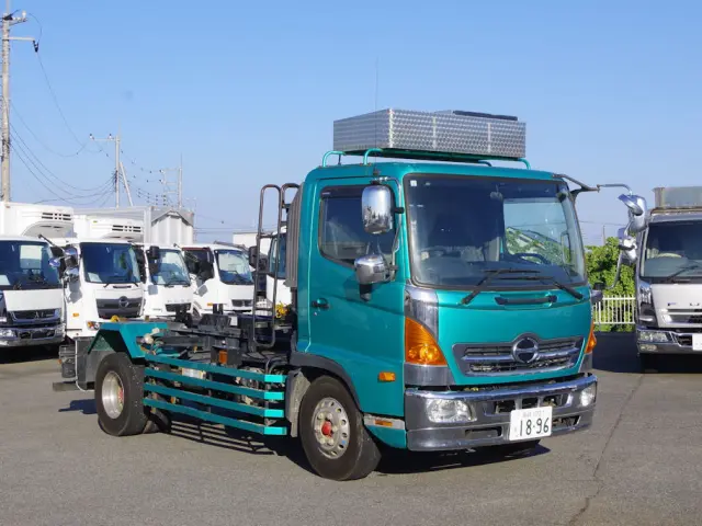 日野 レンジャー TKG-GC7JEAA(2WD)の写真2