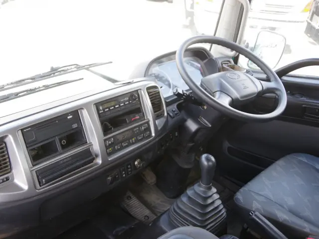 日野 レンジャー TKG-GC7JEAA(2WD)の写真27