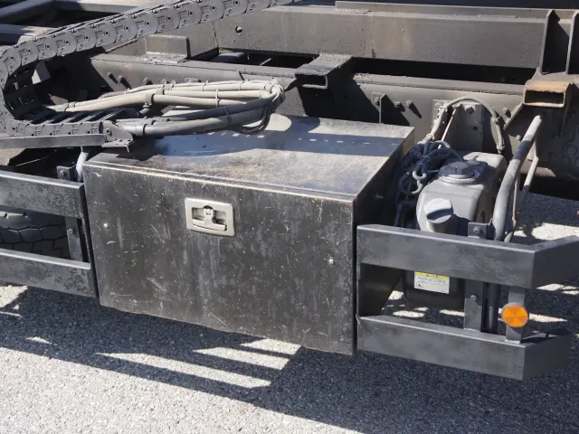 三菱 ファイター QKG-FK62FZ(2WD)の写真21