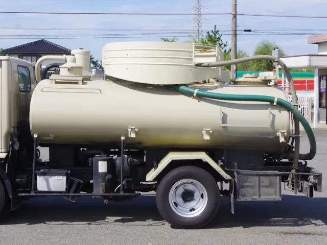 いすゞ エルフ TPG-NKR85N(2WD)の写真18