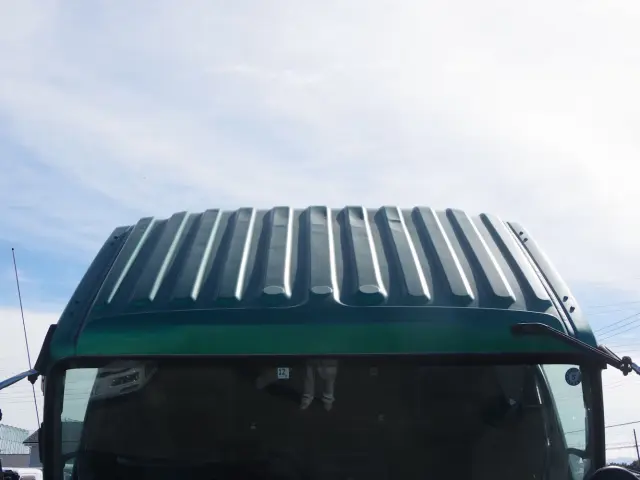 いすゞ フォワード QKG-FVZ34U2(2WD)の写真18