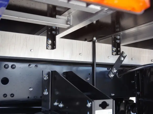 三菱 ファイター 2KG-FK65F(2WD)の写真6