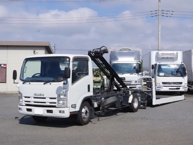 いすゞ エルフ SKG-NPR85YN(2WD)の写真1