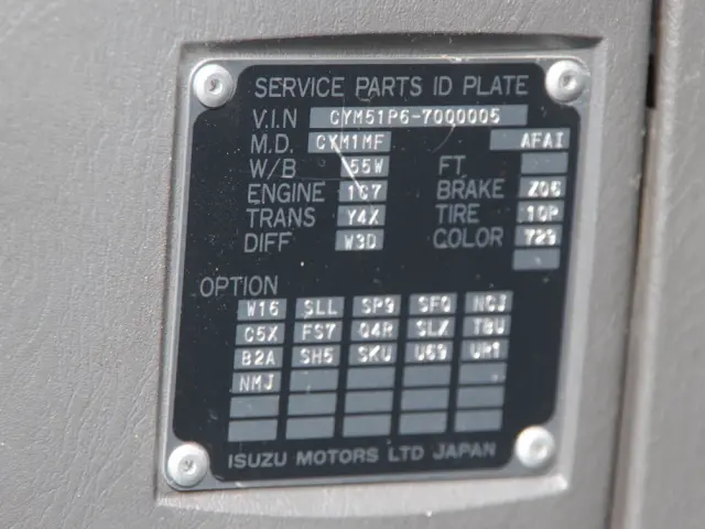 いすゞ ギガ PJ-CYM51P6(6x2)の写真33