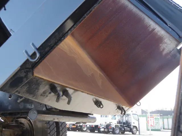 三菱 スーパーグレート QKG-FV60VX(6x4)の写真15