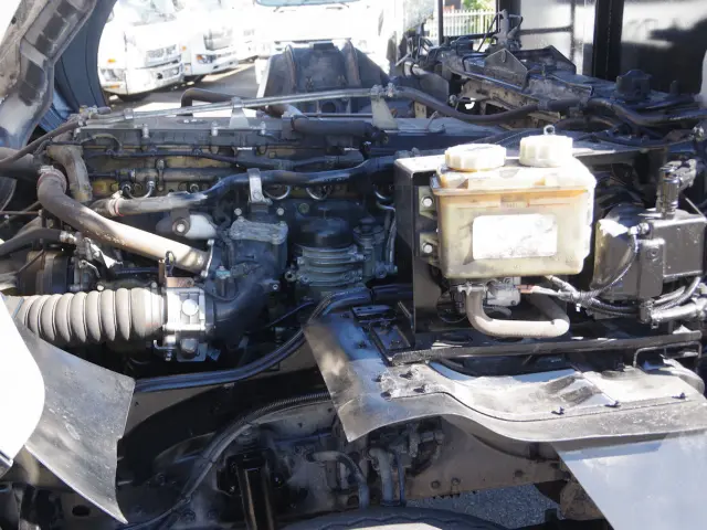 三菱 スーパーグレート QKG-FV60VX(6x4)の写真25