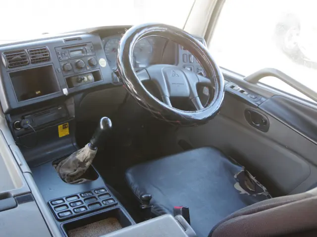 三菱 スーパーグレート QKG-FV60VX(6x4)の写真28