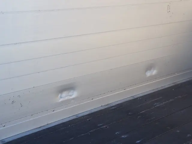 いすゞ フォワード 2RG-FRR90S2(2WD)の写真22