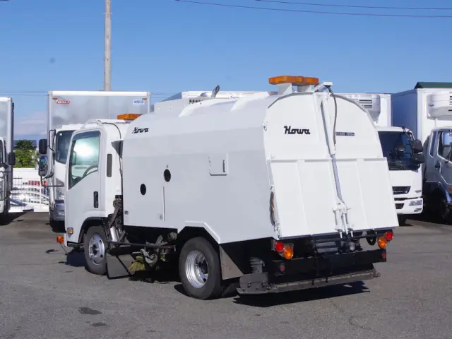 いすゞ エルフ TPG-NMR85N(2WD)の写真3