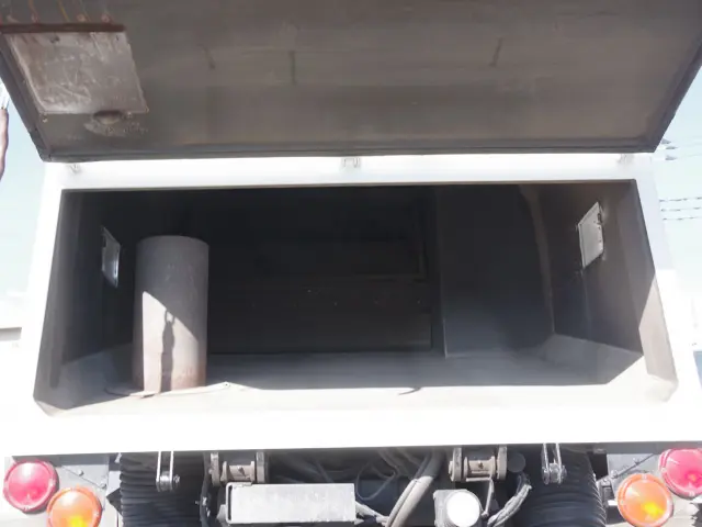 いすゞ エルフ TPG-NMR85N(2WD)の写真9