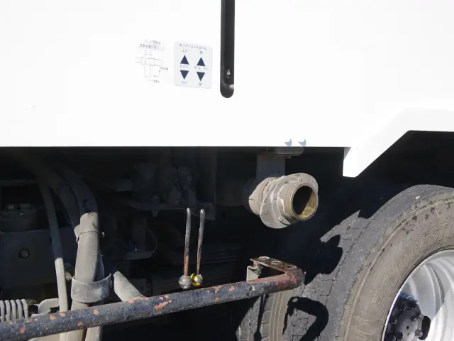 いすゞ エルフ TPG-NMR85N(2WD)の写真16