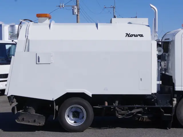 いすゞ エルフ TPG-NMR85N(2WD)の写真24