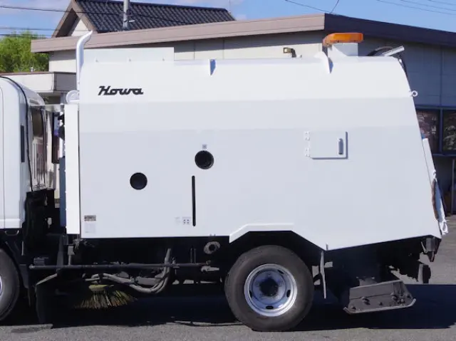 いすゞ エルフ TPG-NMR85N(2WD)の写真25