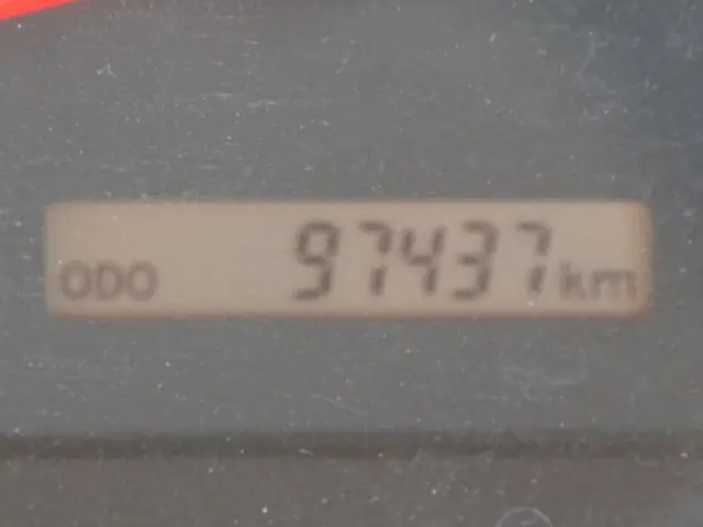 いすゞ エルフ TPG-NMR85N(2WD)の写真34