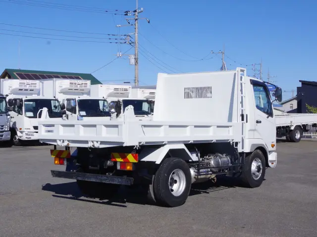 三菱 ファイター 2KG-FK72F(2WD)の写真4