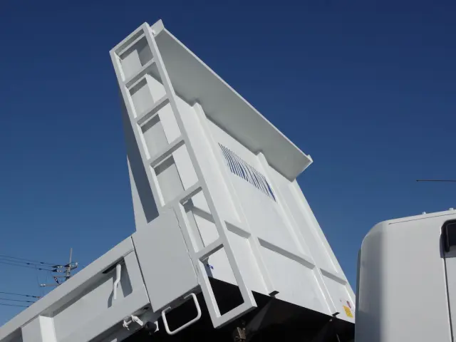 三菱 ファイター 2KG-FK72F(2WD)の写真11