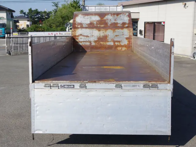 三菱 ファイター PJ-FK62FZ(2WD)の写真5