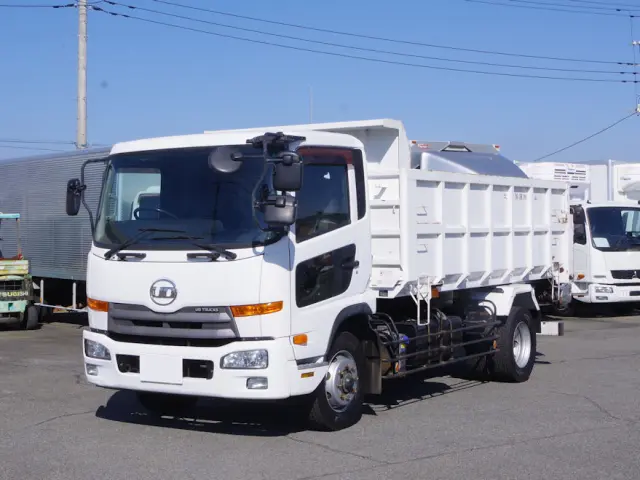 ＵＤ コンドル TKG-LK38N(2WD)の写真1