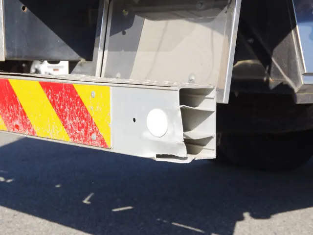 三菱 ファイター QKG-FK62FZ(2WD)の写真27