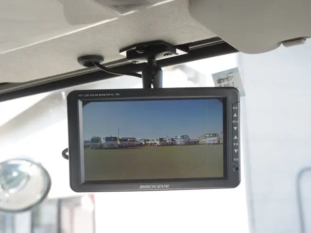 三菱 ファイター QKG-FK62FZ(2WD)の写真32