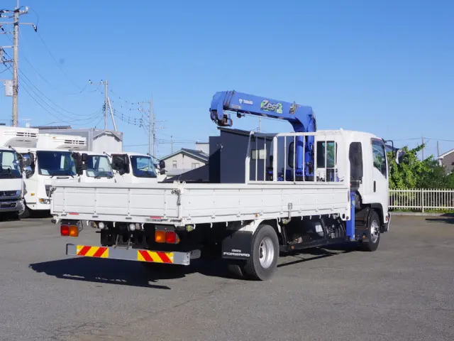 いすゞ フォワード TKG-FRR90S2(2WD)の写真4