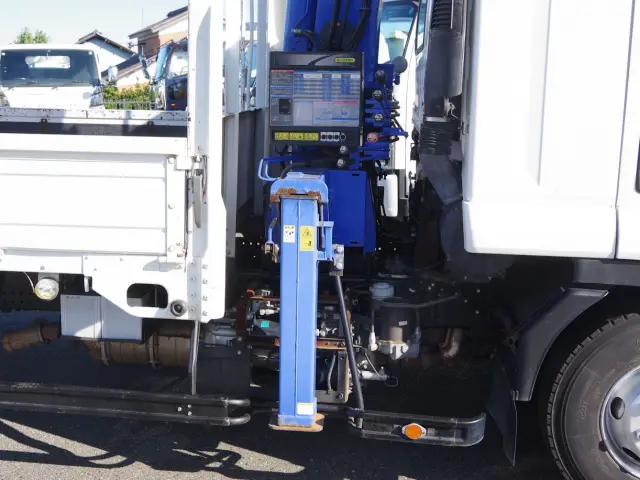 いすゞ フォワード TKG-FRR90S2(2WD)の写真13