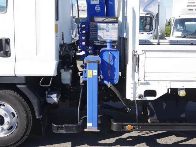 いすゞ フォワード TKG-FRR90S2(2WD)の写真14