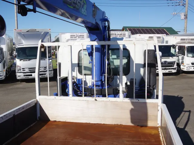 いすゞ フォワード TKG-FRR90S2(2WD)の写真15