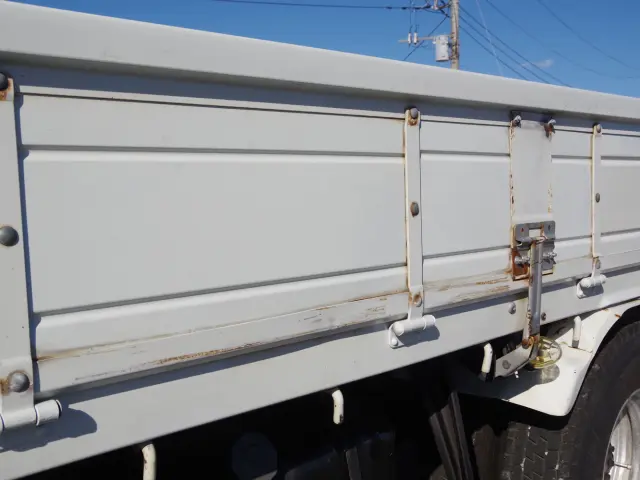 いすゞ フォワード TKG-FRR90S2(2WD)の写真29