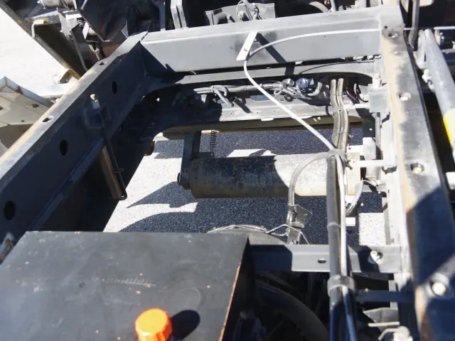 いすゞ フォワード PKG-FRR90S1(2WD)の写真8