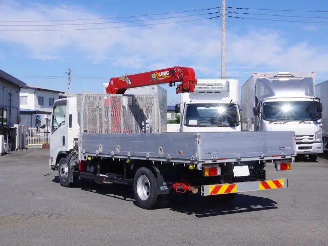 いすゞ エルフ 2RG-NPR88YN(2WD)の写真3