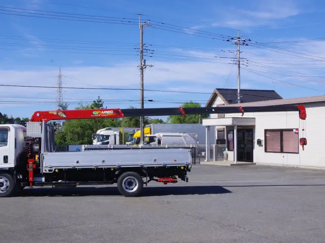 いすゞ エルフ 2RG-NPR88YN(2WD)の写真11