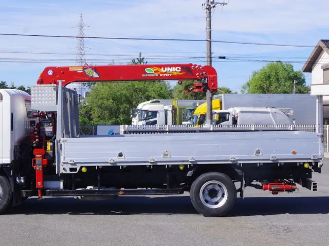 いすゞ エルフ 2RG-NPR88YN(2WD)の写真23