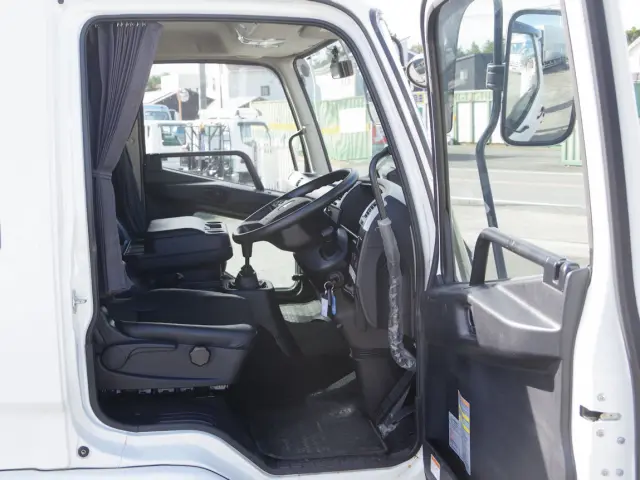 三菱 ファイター 2KG-FK62F(2WD)の写真28