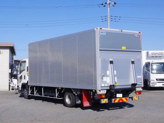 いすゞ フォワード 2RG-FRR90S2(2WD)の写真3