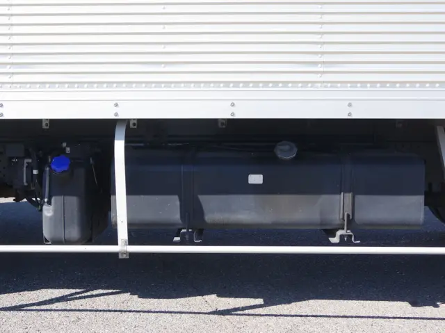 いすゞ フォワード 2RG-FRR90S2(2WD)の写真18