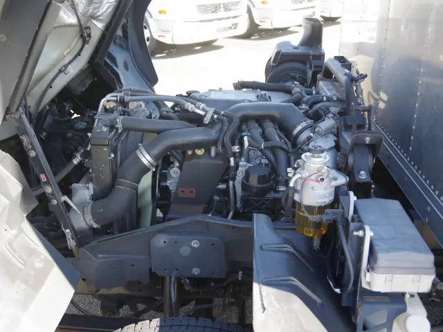 いすゞ フォワード 2RG-FRR90S2(2WD)の写真27