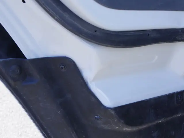 いすゞ フォワード 2RG-FRR90S2(2WD)の写真21