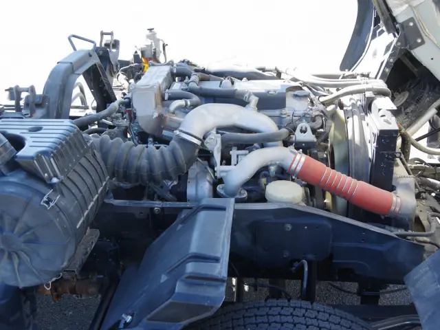 いすゞ フォワード 2RG-FRR90S2(2WD)の写真25