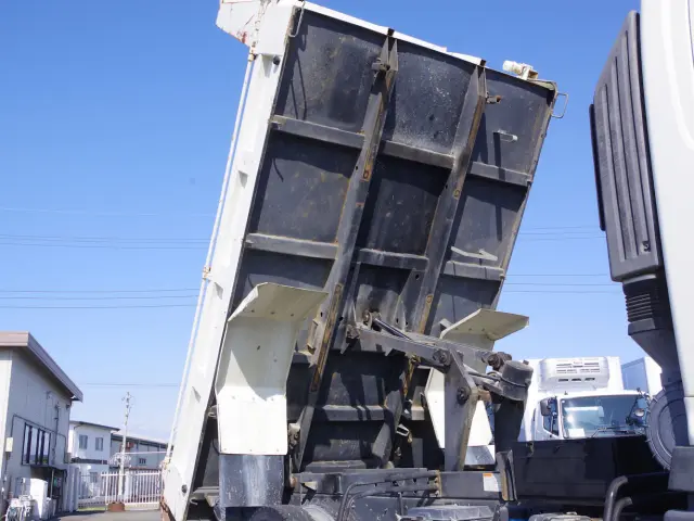 日野 レンジャー TKG-FC9JCAA(2WD)の写真10