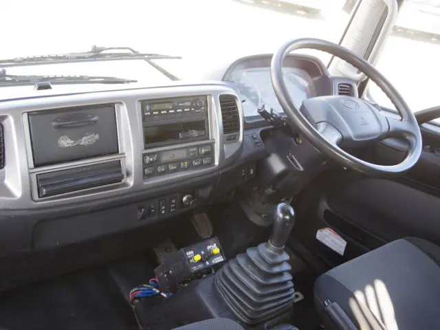 日野 レンジャー TKG-FC9JCAA(2WD)の写真33