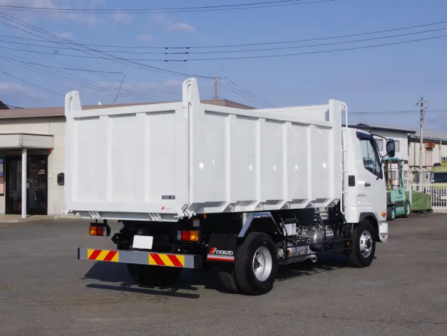 三菱 ファイター 2KG-FK72F(2WD)の写真4