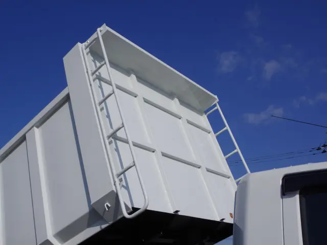 三菱 ファイター 2KG-FK72F(2WD)の写真10